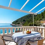 Stunning In With House Sea View Vakantiehuis