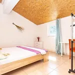 Stunning In With House Sea View Vakantiehuis *