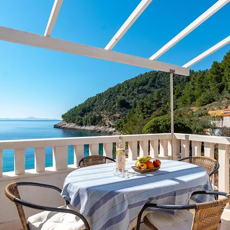 Gorgeous Home In Pupnat With House Sea View 펜션