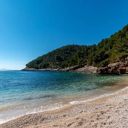 Дом отдыха 4 Bedroom Awesome In Pupnat