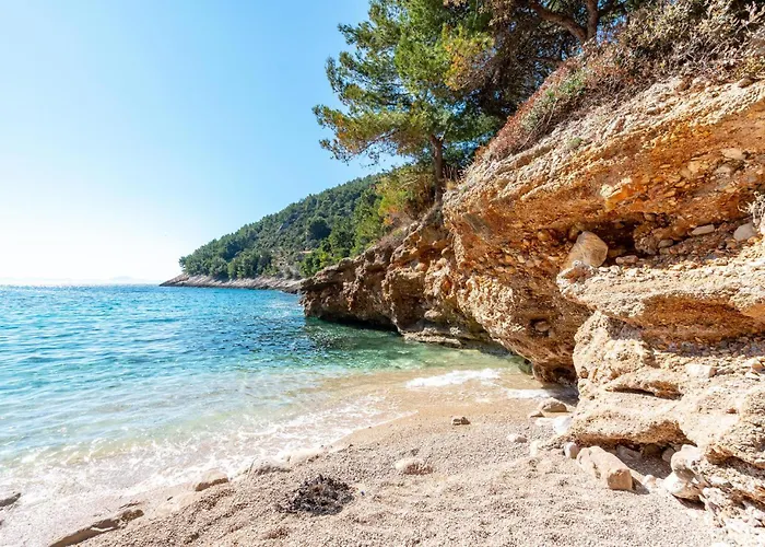 Holiday home 4 Bedroom Awesome In Pupnat